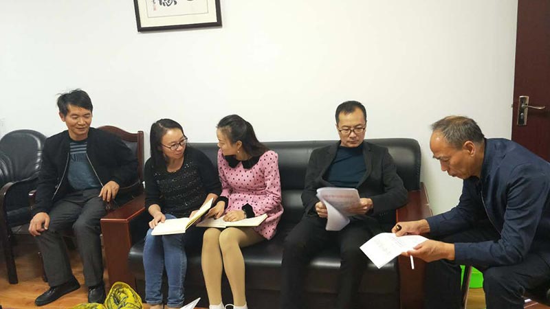 市中荊資產(chǎn)公司領(lǐng)導調(diào)研農(nóng)谷置業(yè)黨風廉政建設(shè)情況 市中荊資產(chǎn)公司領(lǐng)導調(diào)研農(nóng)谷置業(yè)黨風廉政建設(shè)情況